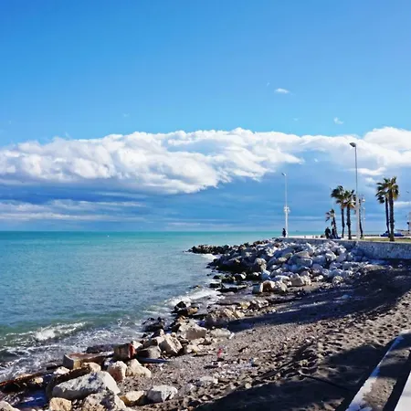 Apartment Luxury And Cozy Malaga